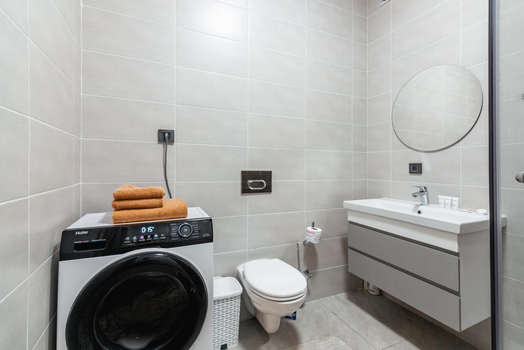 Cozy Home Exclusive Time Алма Ата Екстериор снимка