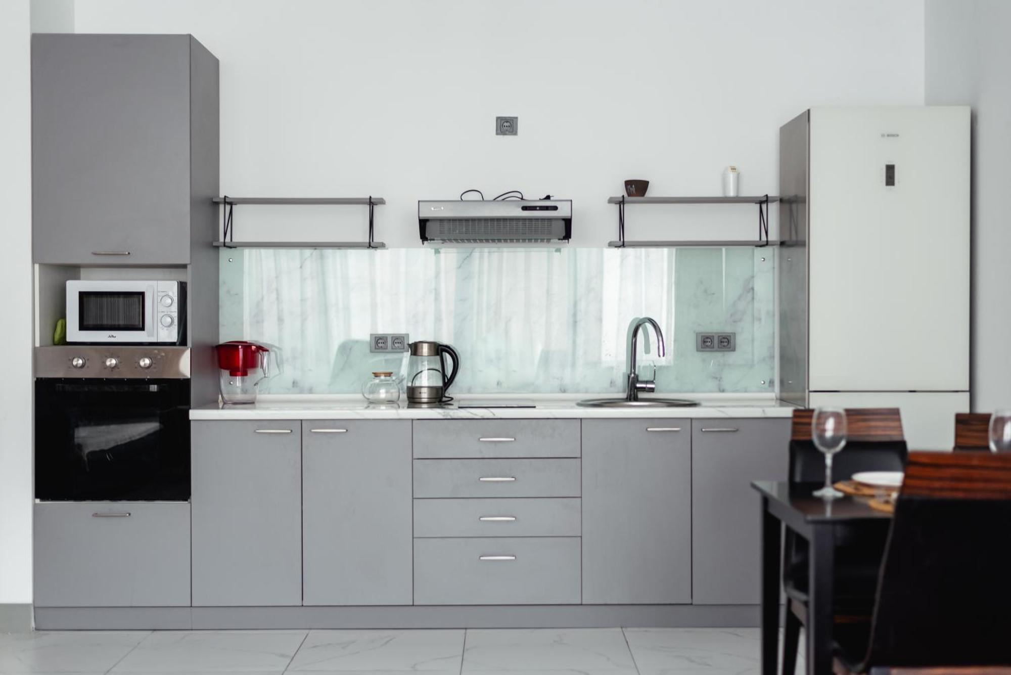 Cozy Home Exclusive Time Алма Ата Екстериор снимка