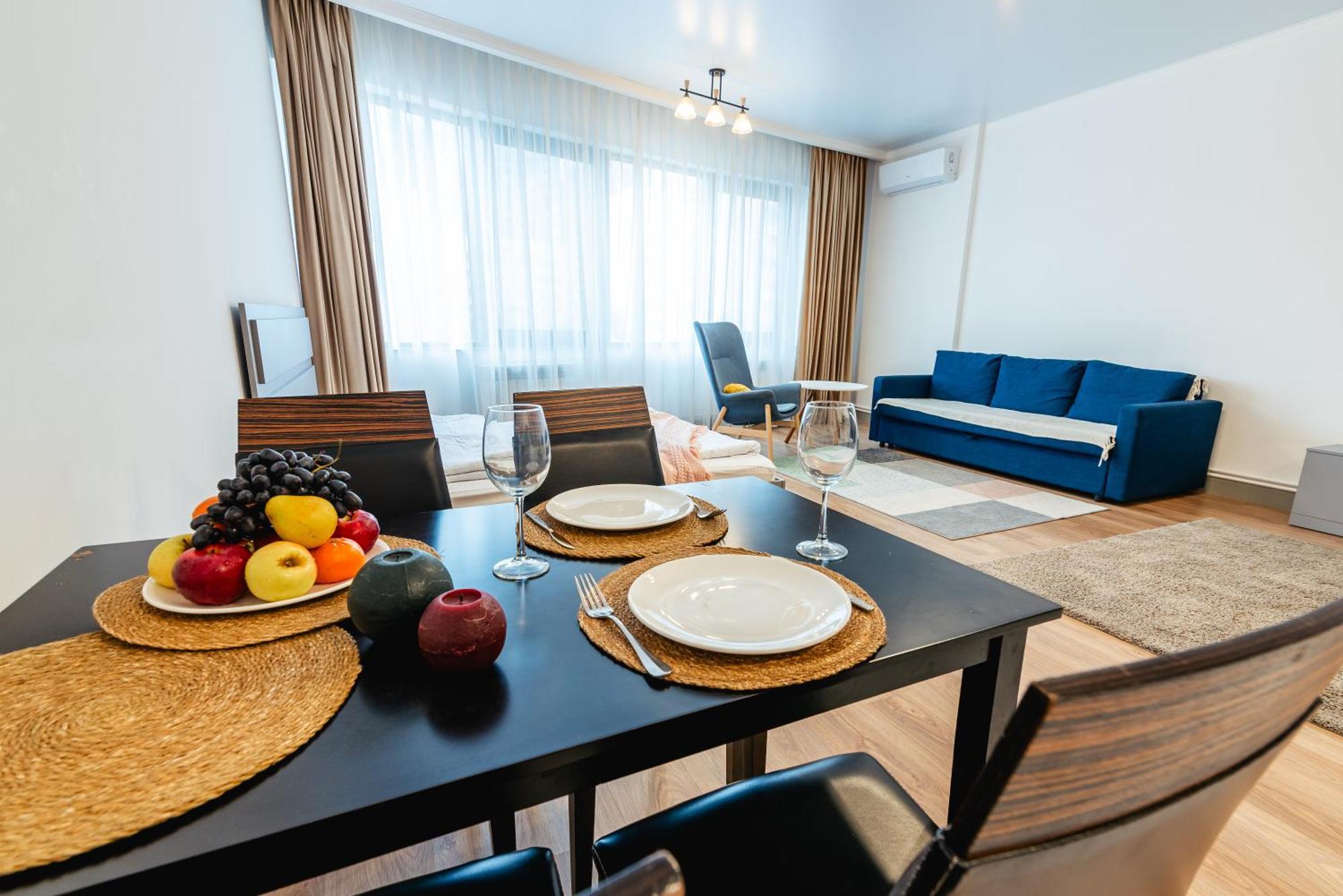 Cozy Home Exclusive Time Алма Ата Екстериор снимка