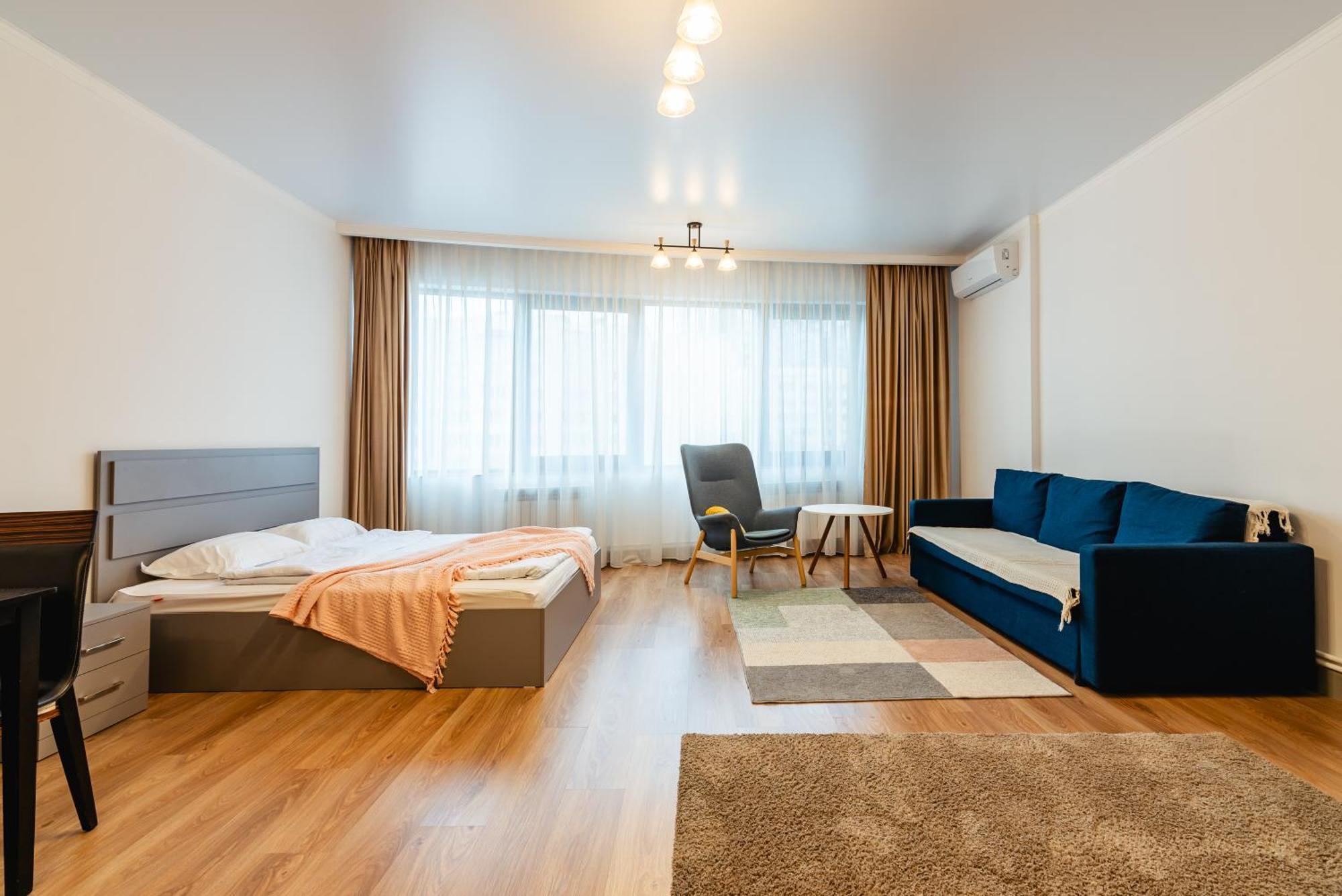 Cozy Home Exclusive Time Алма Ата Екстериор снимка